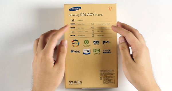 Första uppackningsvideon för Samsung Galaxy Round