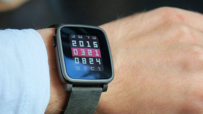 En första titt på smartklockan Pebble Time Steel